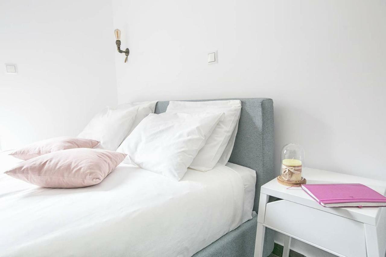 Greek Story - Amazing New 2Bed Apartment In เอเธนส์ ภายนอก รูปภาพ