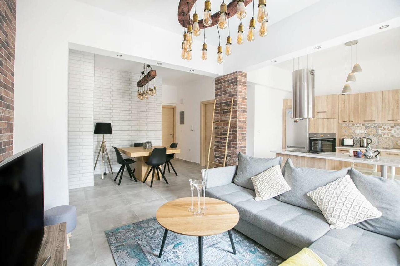 Greek Story - Amazing New 2Bed Apartment In เอเธนส์ ภายนอก รูปภาพ